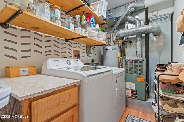 647 Hugo Drive, Toms River, NJ 08753