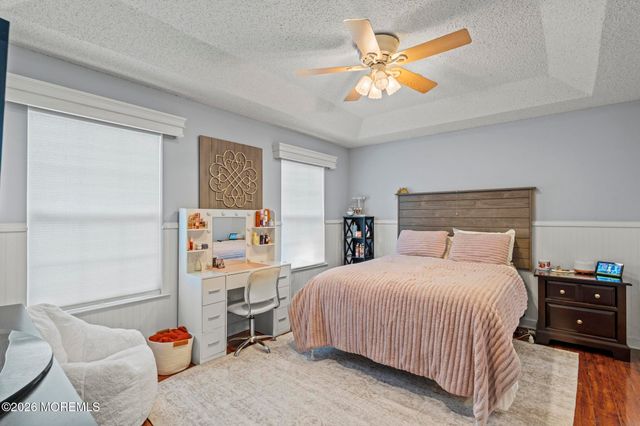 647 Hugo Drive, Toms River, NJ 08753