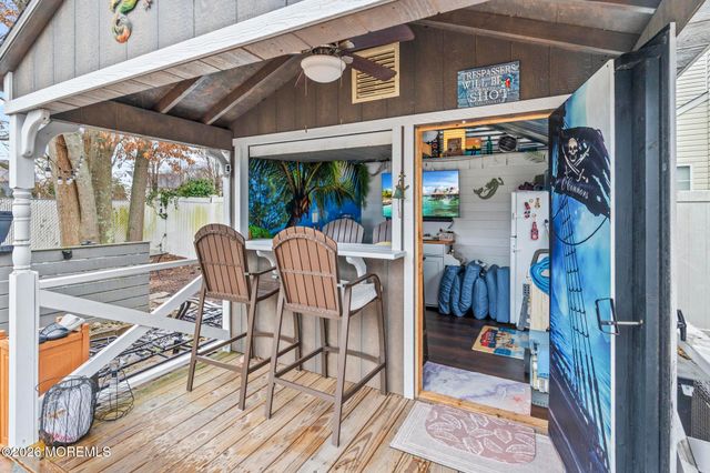 647 Hugo Drive, Toms River, NJ 08753