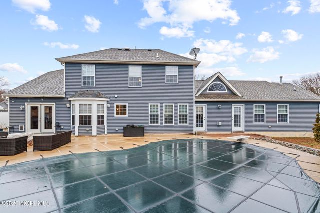 647 Hugo Drive, Toms River, NJ 08753