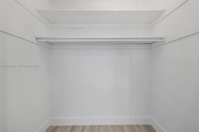 2464 SW 22nd St 5, Miami, FL 33145