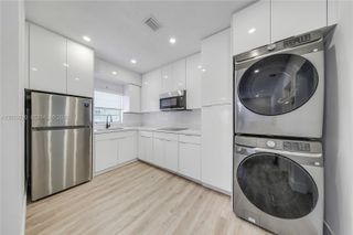 2464 SW 22nd St 5, Miami, FL 33145