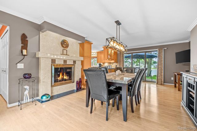 4178 Chevron Drive, Highland Charter Township, MI 48356