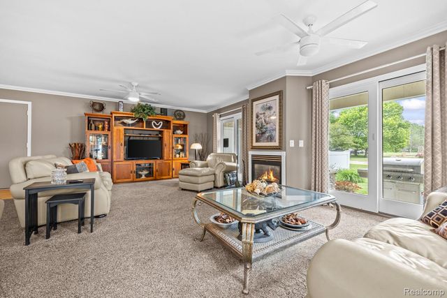 4178 Chevron Drive, Highland Charter Township, MI 48356