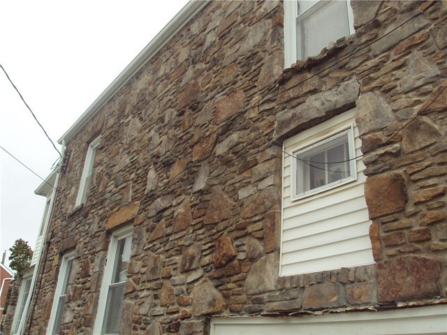 331 W Main St, Somerset Boro, PA 15501