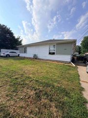 602 8TH STREET, Menasha, WI 54952