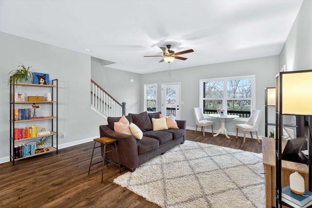 602 Parkvue Place Dr, Nashville, TN 37221