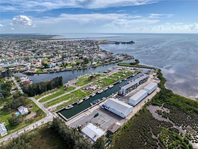 6522 SEAVIEW BOULEVARD, Hudson, FL 34667