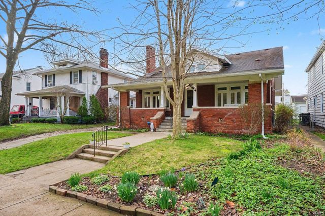 226 Parkovash Avenue, South Bend, IN 46617