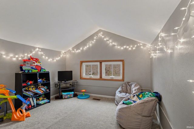226 Parkovash Avenue, South Bend, IN 46617