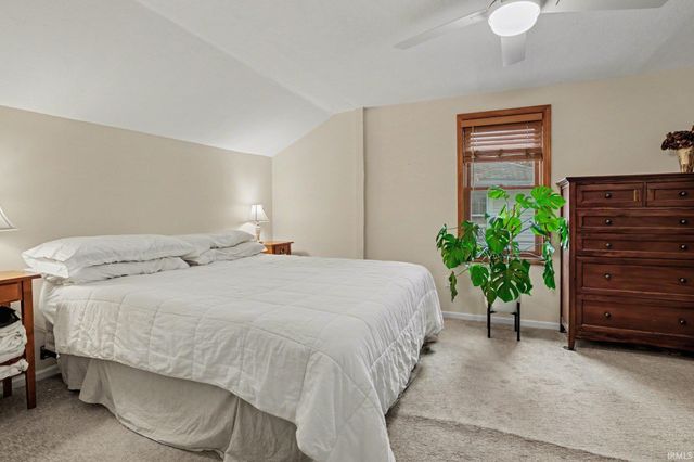 226 Parkovash Avenue, South Bend, IN 46617