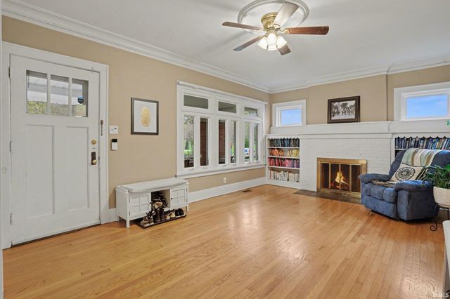 226 Parkovash Avenue, South Bend, IN 46617