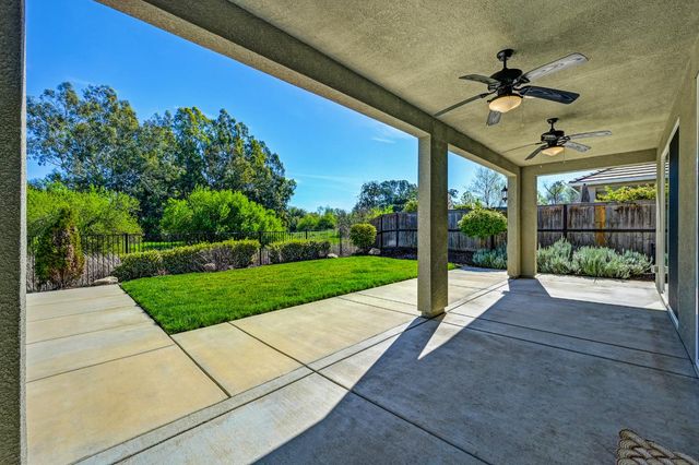 10115 Evening Star Dr, Roseville, CA 95747