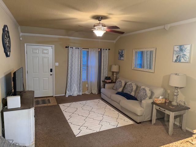 13101 Bell Flower Dr, North Little Rock, AR 72117