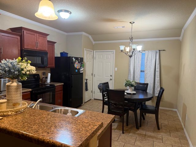 13101 Bell Flower Dr, North Little Rock, AR 72117