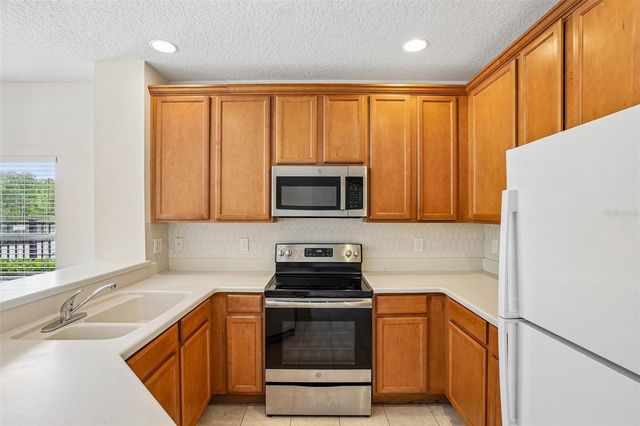 3506 VICTORIA PINES DRIVE 150, Orlando, FL 32829