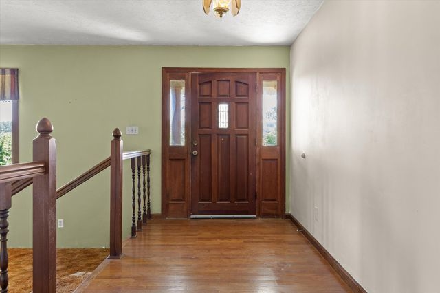 271 Anderson Road, Palmer, TN 37365