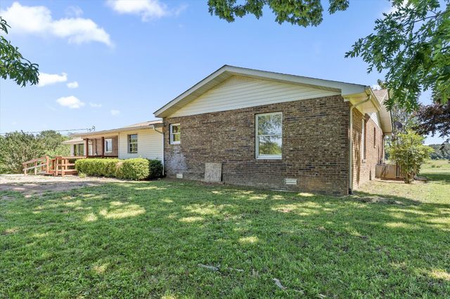 271 Anderson Road, Palmer, TN 37365