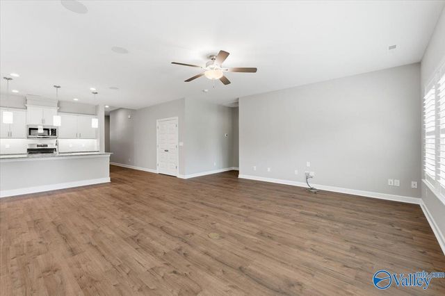 2133 Bloomfell Bend SW, Huntsville, AL 35802