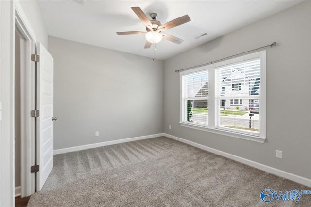 2133 Bloomfell Bend SW, Huntsville, AL 35802
