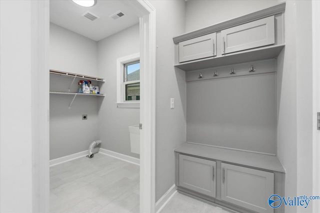2133 Bloomfell Bend SW, Huntsville, AL 35802