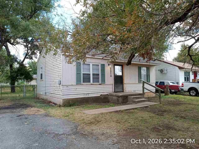 1214 SW 25th Pl, Lawton, OK 73501