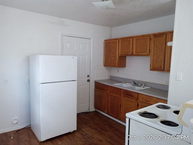 1214 SW 25th Pl, Lawton, OK 73501