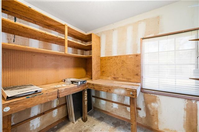 6206 WEST POINTE Drive, Alexandria, LA 71303