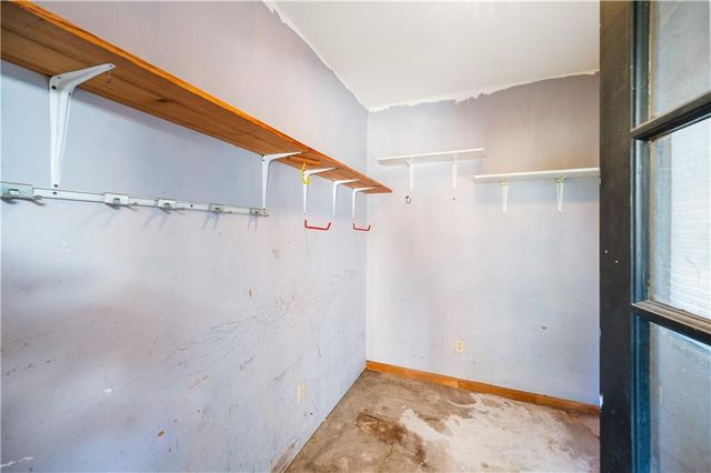 6206 WEST POINTE Drive, Alexandria, LA 71303