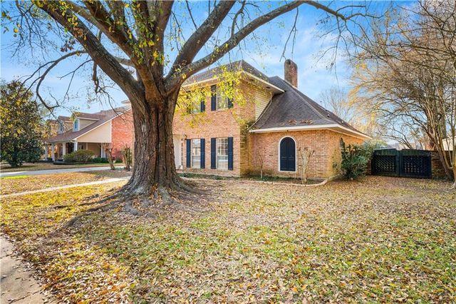 6206 WEST POINTE Drive, Alexandria, LA 71303