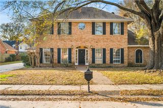 6206 WEST POINTE Drive, Alexandria, LA 71303