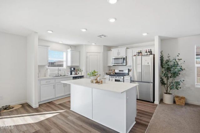 6003 Vespucci Avenue, Bakersfield, CA 93313