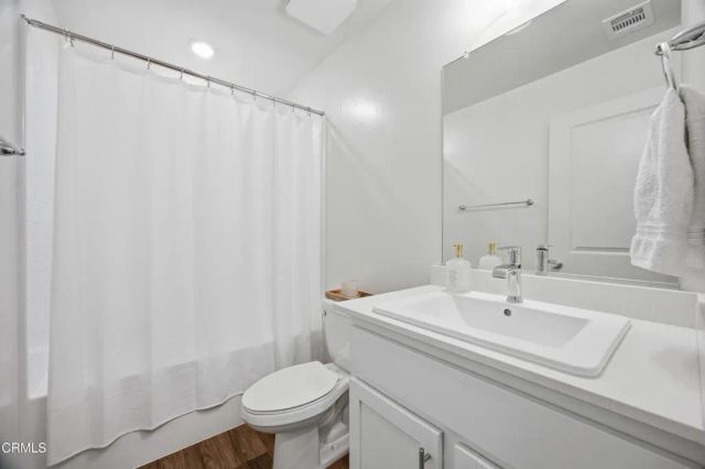 6003 Vespucci Avenue, Bakersfield, CA 93313