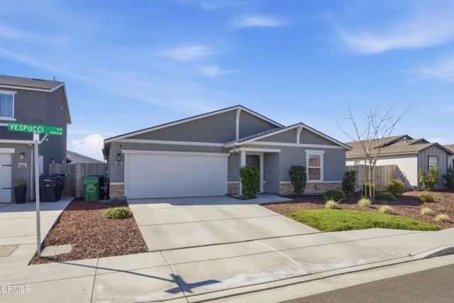 6003 Vespucci Avenue, Bakersfield, CA 93313