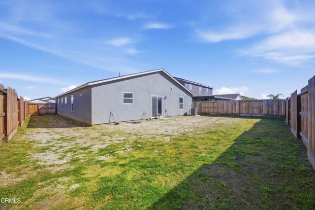 6003 Vespucci Avenue, Bakersfield, CA 93313