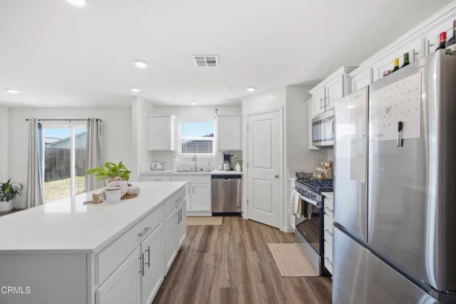 6003 Vespucci Avenue, Bakersfield, CA 93313