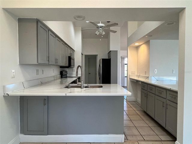 2092 RIO DE JANEIRO AVENUE, Punta Gorda, FL 33983