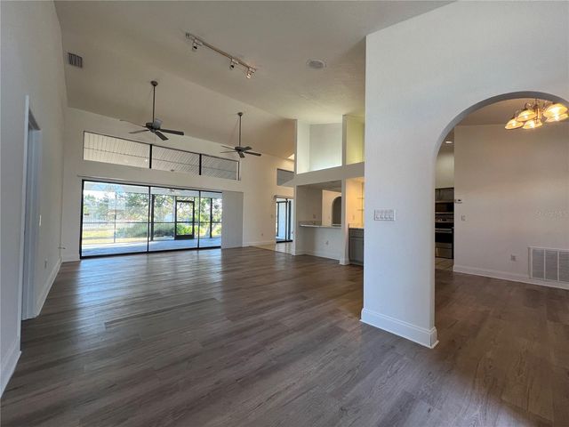 2092 RIO DE JANEIRO AVENUE, Punta Gorda, FL 33983