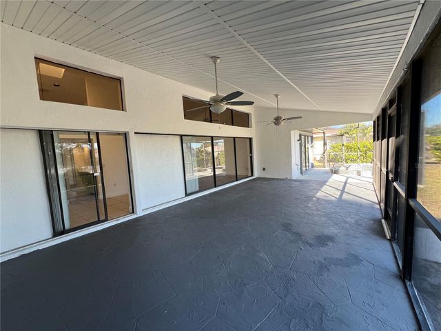 2092 RIO DE JANEIRO AVENUE, Punta Gorda, FL 33983