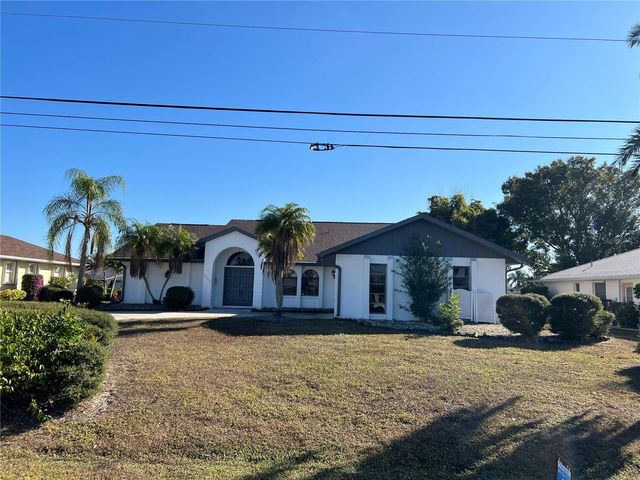 2092 RIO DE JANEIRO AVENUE, Punta Gorda, FL 33983