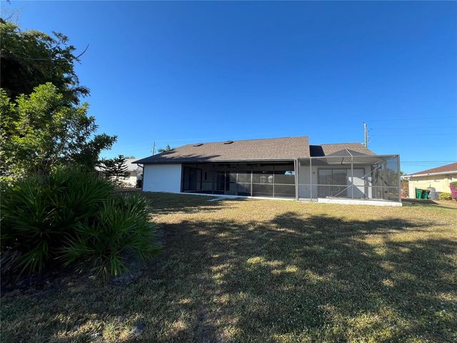 2092 RIO DE JANEIRO AVENUE, Punta Gorda, FL 33983