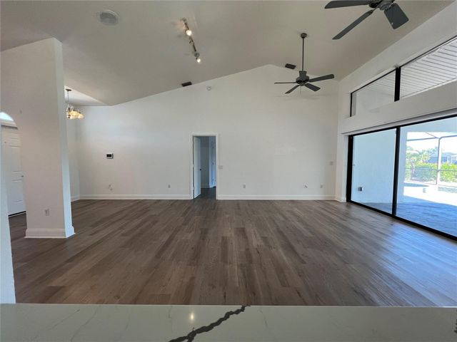 2092 RIO DE JANEIRO AVENUE, Punta Gorda, FL 33983