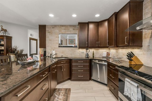 240 LEWIS CIRCLE 23, Punta Gorda, FL 33950