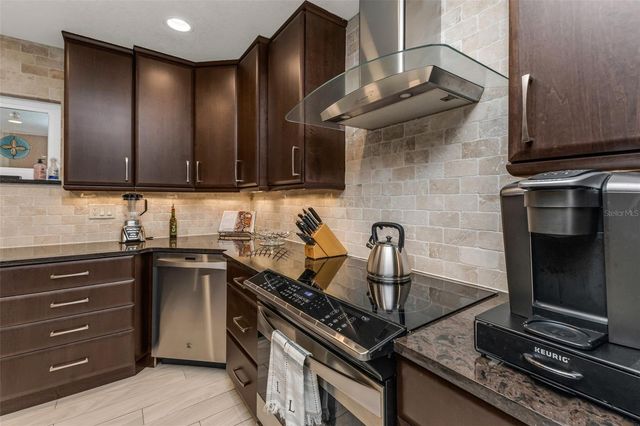 240 LEWIS CIRCLE 23, Punta Gorda, FL 33950