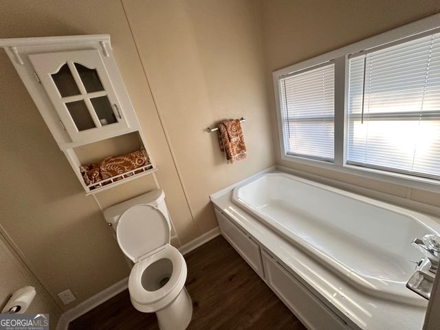 790 Jekyll Road, Baxley, GA 31513