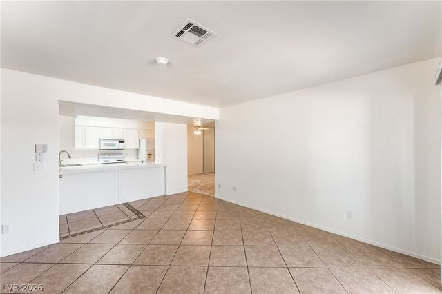 2725 South Nellis Boulevard 1086, Las Vegas, NV 89121