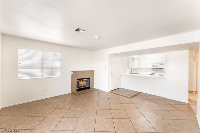 2725 South Nellis Boulevard 1086, Las Vegas, NV 89121