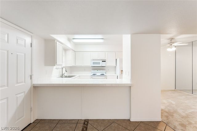 2725 South Nellis Boulevard 1086, Las Vegas, NV 89121