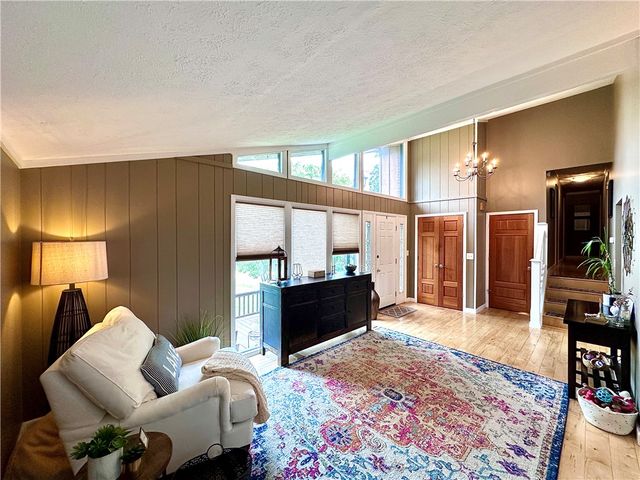 927 Chippewa Trl, Coolspring Twp, PA 16137