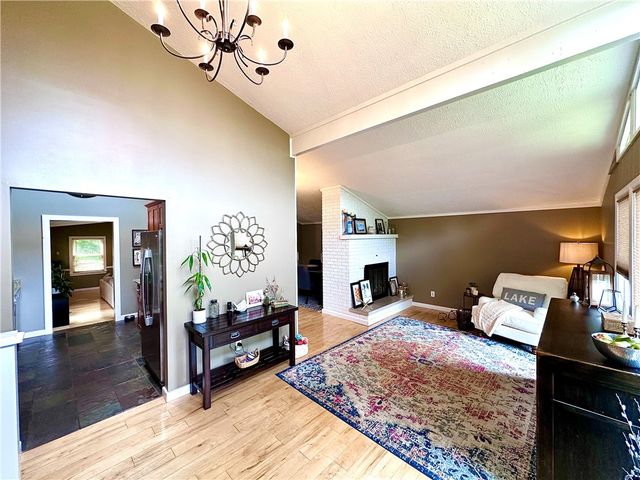 927 Chippewa Trl, Coolspring Twp, PA 16137